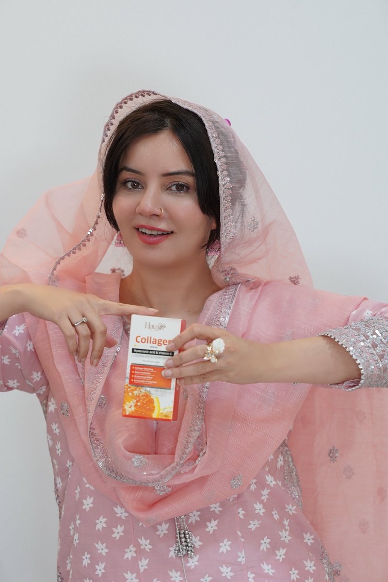 Rabipirzada's tweet image. فری ڈیلیوری کے ساتھ شاندار ڈسکاؤنٹ۔۔
صرف دو چیزیں… مگر مکمل اسکن کیئر! 
الٹرا بیوٹی کریم + کولیجن سیرم
#UltraBeautyCream
#CollagenSerum
#SkincareRoutine
#GlowingSkin
#HealthySkin
#BeautyCare
#SkinCarePakistan
#NaturalGlow
#SkinCareProducts