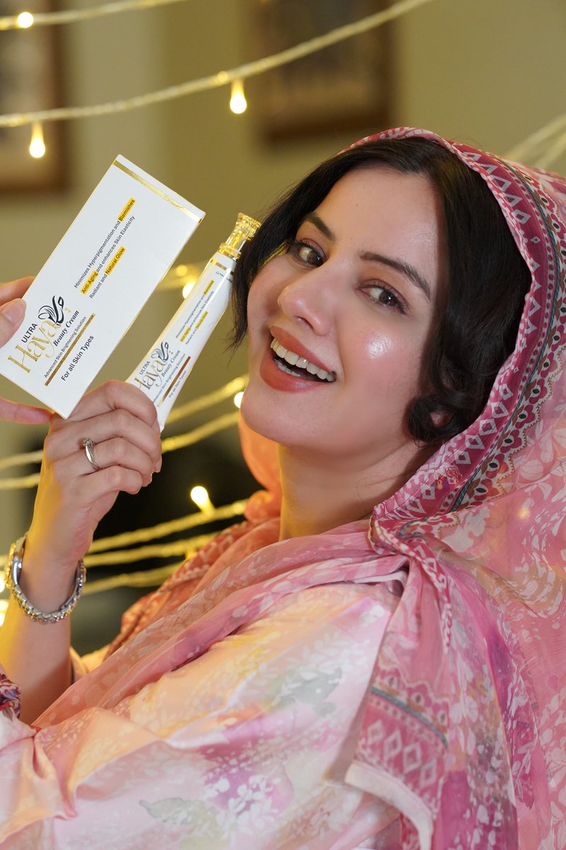 Rabipirzada's tweet image. فری ڈیلیوری کے ساتھ شاندار ڈسکاؤنٹ۔۔
صرف دو چیزیں… مگر مکمل اسکن کیئر! 
الٹرا بیوٹی کریم + کولیجن سیرم
#UltraBeautyCream
#CollagenSerum
#SkincareRoutine
#GlowingSkin
#HealthySkin
#BeautyCare
#SkinCarePakistan
#NaturalGlow
#SkinCareProducts