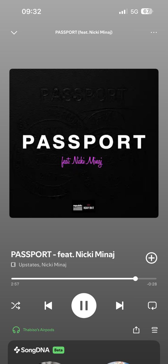 thabisomakhubu_'s tweet image. When was this dropped? 👀🫪

@NICKIMINAJ #BARBS #PASSPORT
