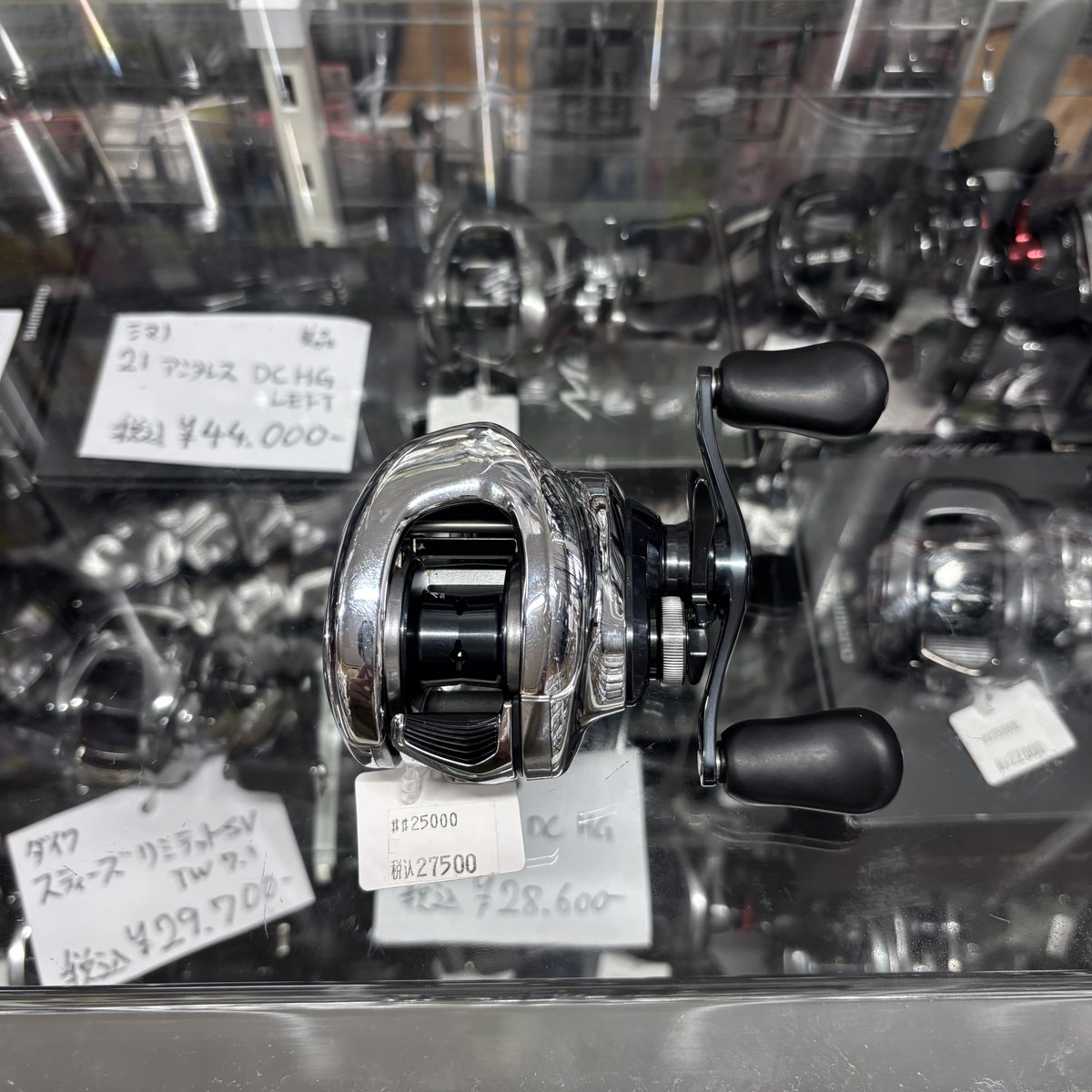 シマノ　19アンタレス　ノーマルギア　右巻き 中古シマノ #19アンタレス ノーマルギア入荷しました 税込27500円 小傷