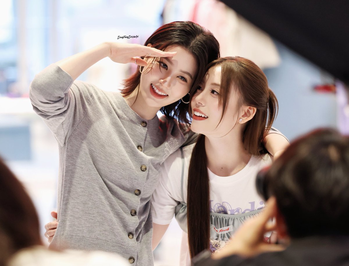 DongFangDeXiaoYi tweet media