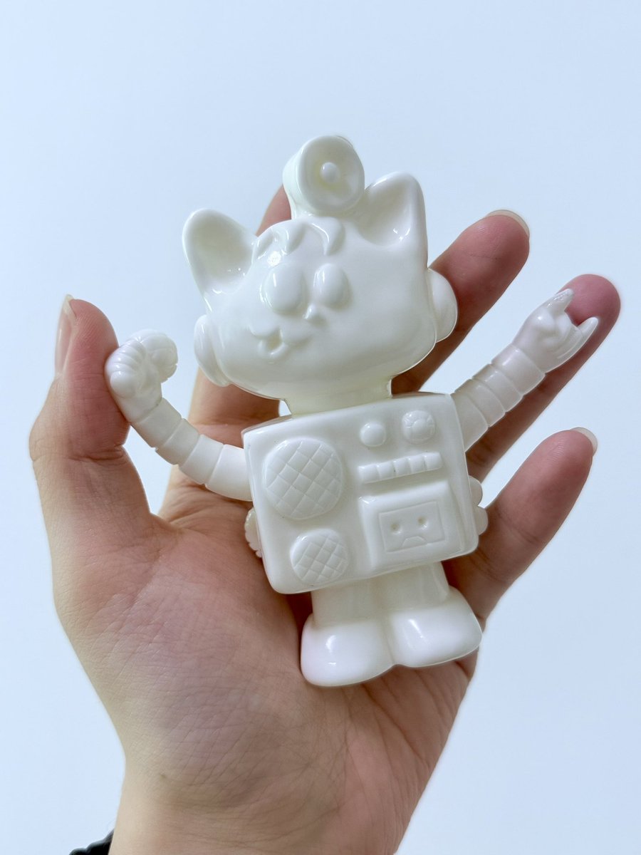 GROUND___CTRL's tweet photo. New characters appear!🎉
Welcome to Radi Mike!
#sofubi #ソフビ #arttoy #designertoys https://t.co/3rd6CDyE5D