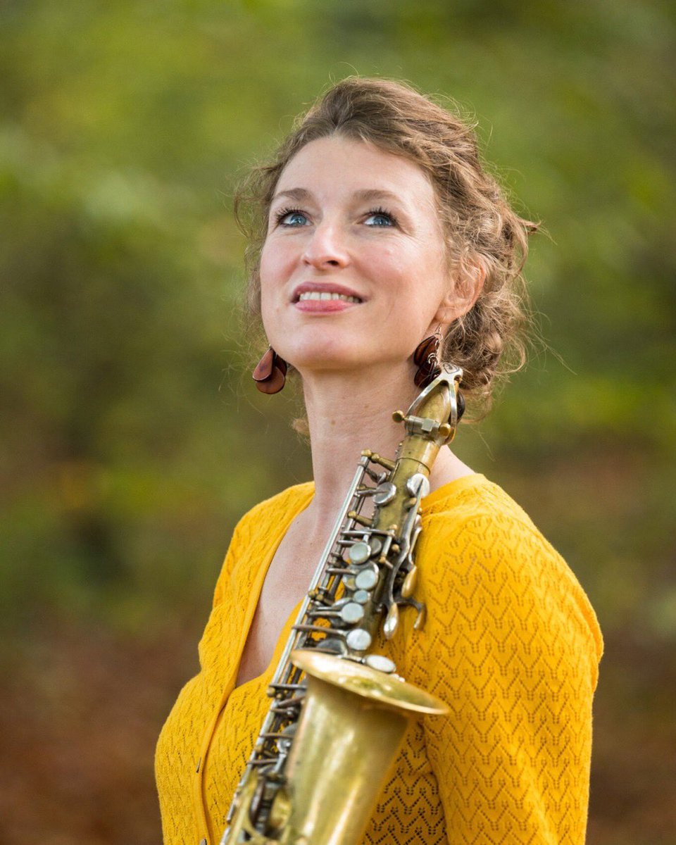 clasijazz's tweet photo. Hoy de verdad no os lo perdáis el concierto de hoy sábado 2 de mayo 

Y también la Master class !! Maxima recomendacion 

El sábado 2 DE MAYO hay una masterclass y un concierto chulísimo 🎷 Una saxofonista impresionante con una cantidad de seguidores increíble https://t.co/M9kq7oz6KV