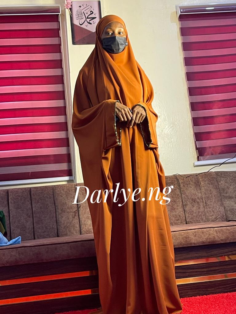 Saudaa2210's tweet photo. Full length Egyptian jilbaab 

Lush Korean crepe material 
��️16k
📍Kano
Kindly repost https://t.co/dJMQSjSKtZ