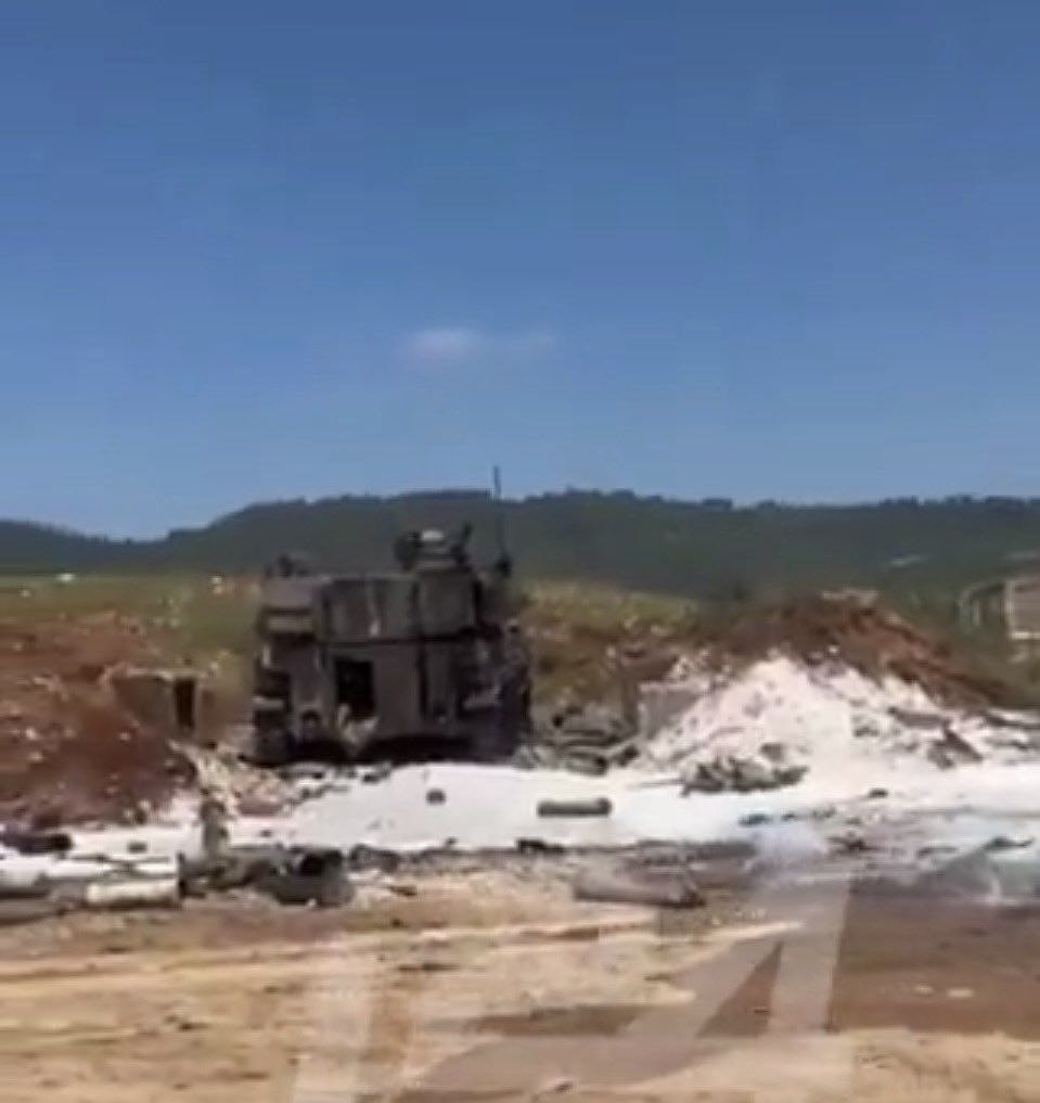 A7_Mirza's tweet image. Additional images from Hezbollah attacks near Shomera show that a M548, three M109 howitzers, one transport vehicle, one logistics vehicle, and (possibly) a conference hall or synagogue were hit. The Israeli army has admitted that 12 soldiers were wounded. #Lebanon #Israel