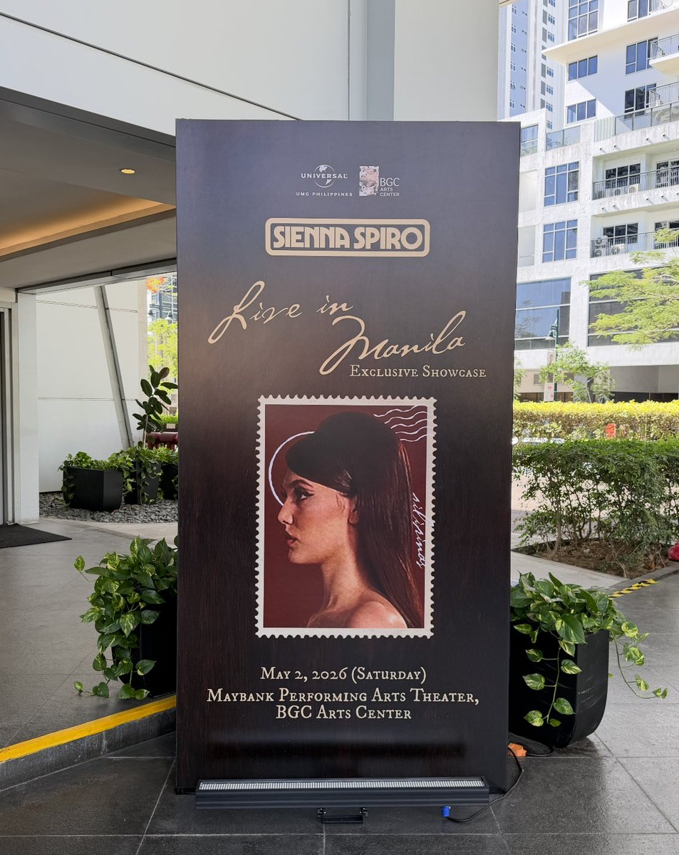 UMG_PH's tweet photo. WE’RE ALL SET FOR TONIGHT!!! 🔥 SIENNA SPIRO LIVE IN MANILA! 📷

See you later! 📷

Reminder: THIS EVENT IS FREE.

TICKETS ARE NOT FOR SALE.

Strict ticket verification will be enforced.
#SiennaSpiroLiveInManila #SiennaSpiro https://t.co/U5YclYai1V