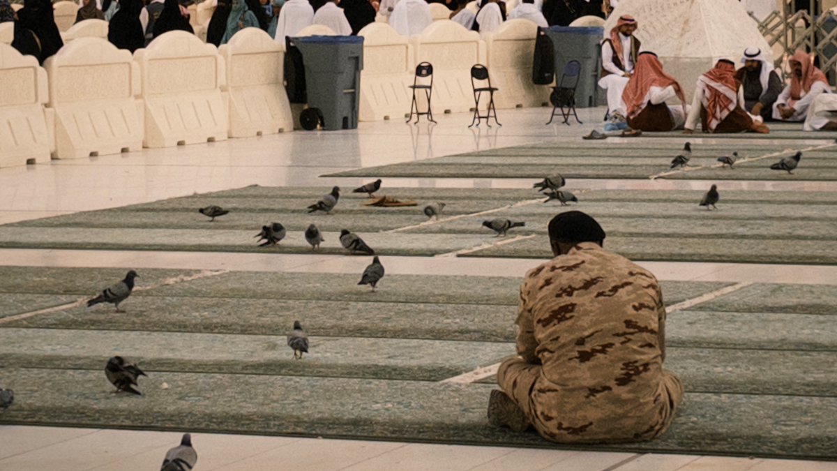Sh3bydullah's tweet photo. " لك الحمدُ المُكرّرُ والموالي
على أَن كُنتَ بي بَـــرّا حَفيـّا "
🤍🤍🤍 https://t.co/6du4CylcCt