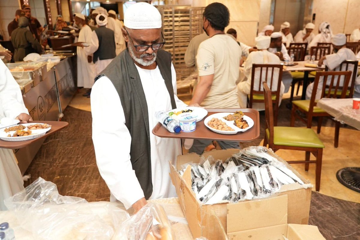 ‏هاشتاق السودان tweet media