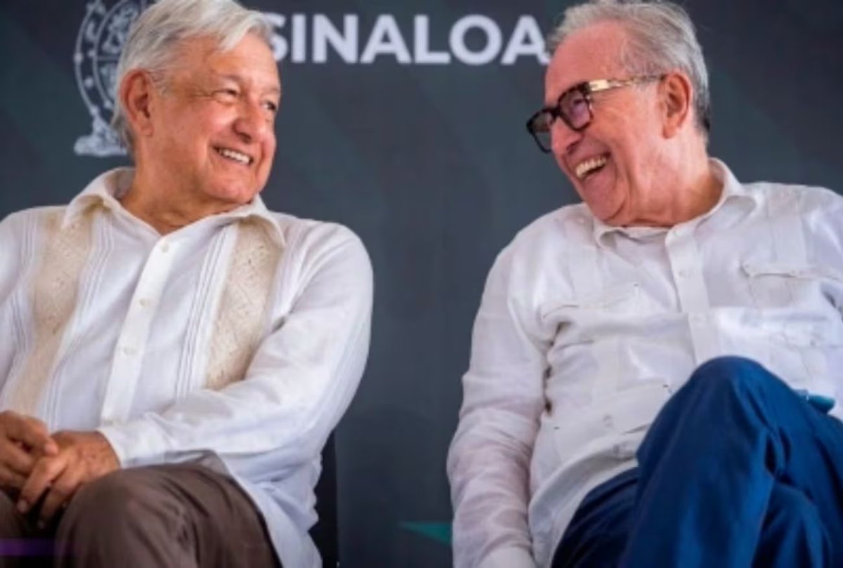 TonitzinArango's tweet photo. Y nos quejábamos de #PRI ,#Morena no era igual y ya tenía más pactos con los... esos amgiuitos... qué... https://t.co/CnZzFjSeZf