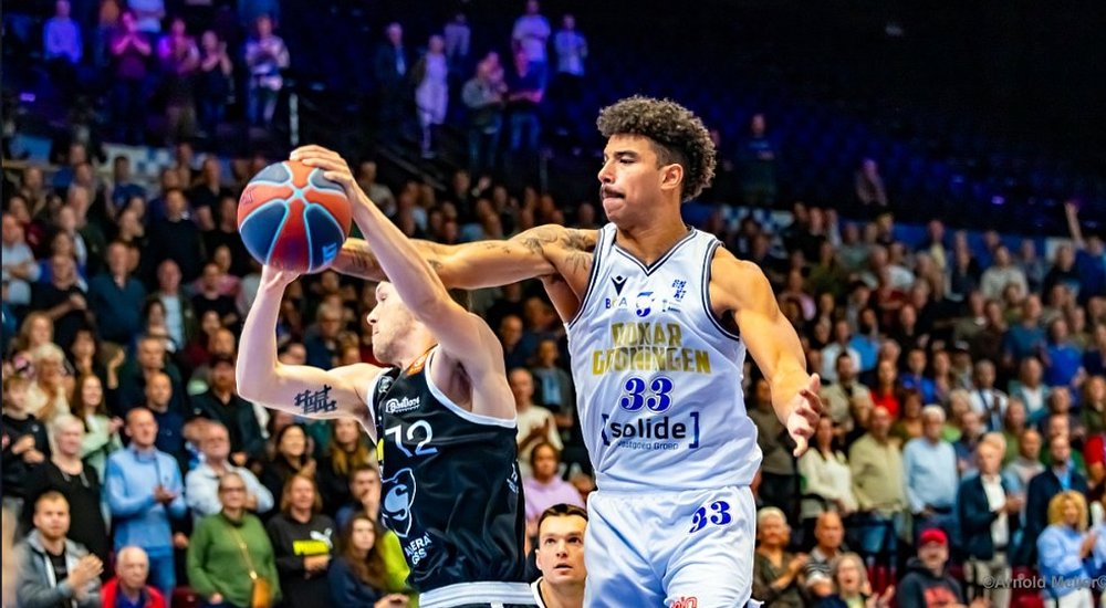 ericboorsma's tweet image. In the spotlight: Damian Forrest: ‘Ik ben niet speciaal - Ik wil gewoon een goed mens zijn’. Foto: Arnold Meijer donar.nl/nieuws/in-the-…
#donargroningen #basketball #bnxtleague