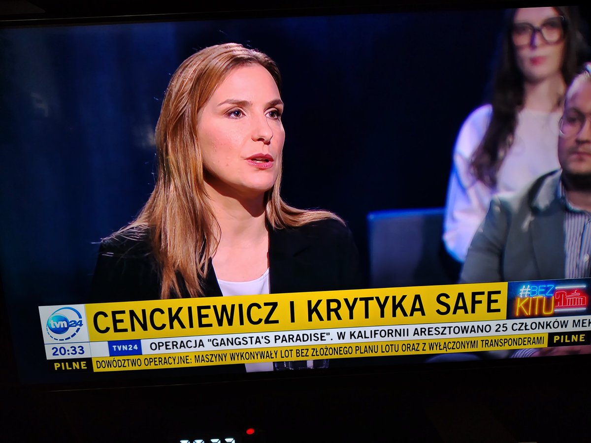 <a href="/NigdyWiecejPiS/">Pablo</a> Pani Magda jest osobą wartościową dla polityki rządu. Posiada dar przekazywania informacji w czytelny, zrozumiały sposób z poprawną dykcją i oczywiście prezencją medialną. Jeżeli miałbym sugerować to wybór na rzecznika rządu,
byłby bardziej wskazany.
Jasny przekaz to jest to