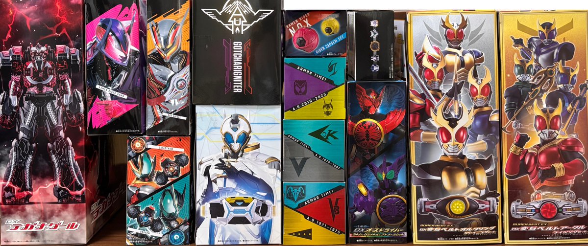 __k_e_i_'s tweet photo. 仮面ライダーストアでオーズドライバー、なりきりワールドストアでガッチャーイグナイターを買ってきた！

ここ数ヶ月で買ったり届いたものと共に https://t.co/HkKEIPTIHc