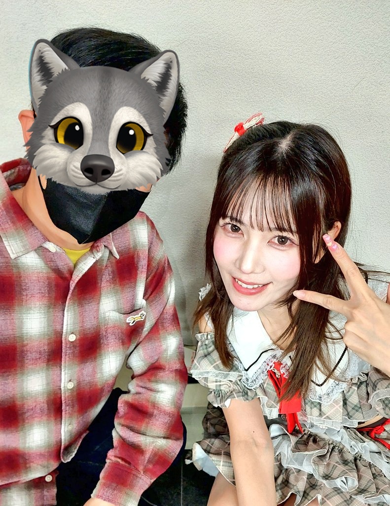 8bcvTjfUhblu6Tl's tweet photo. 2026.5.2 #未完成のキャラメル
「SELENE STADIUM」-DAY1-
@ SELENE b2
指名入場特典の私物サイン券でペンライトシートに可愛い絵を描いてもらいました✨次回6日に参加します。
遠征楽しんでね😊🍜
#みかめる #ゆうなちゅんあのね
#Swany https://t.co/QQK1ucyrWa
