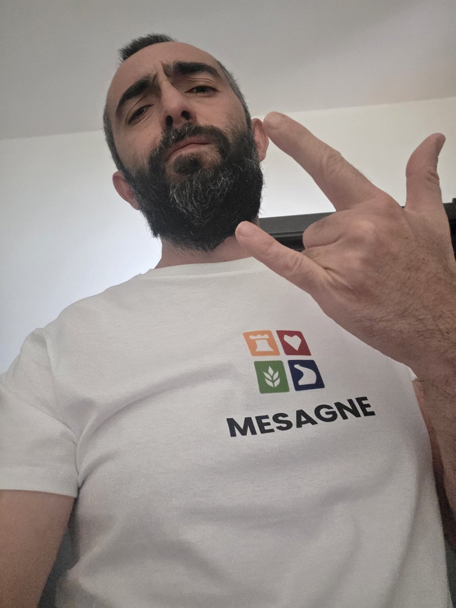 🔥🄸🅅🄰🄽💨 #Limuertivuestri tweet media