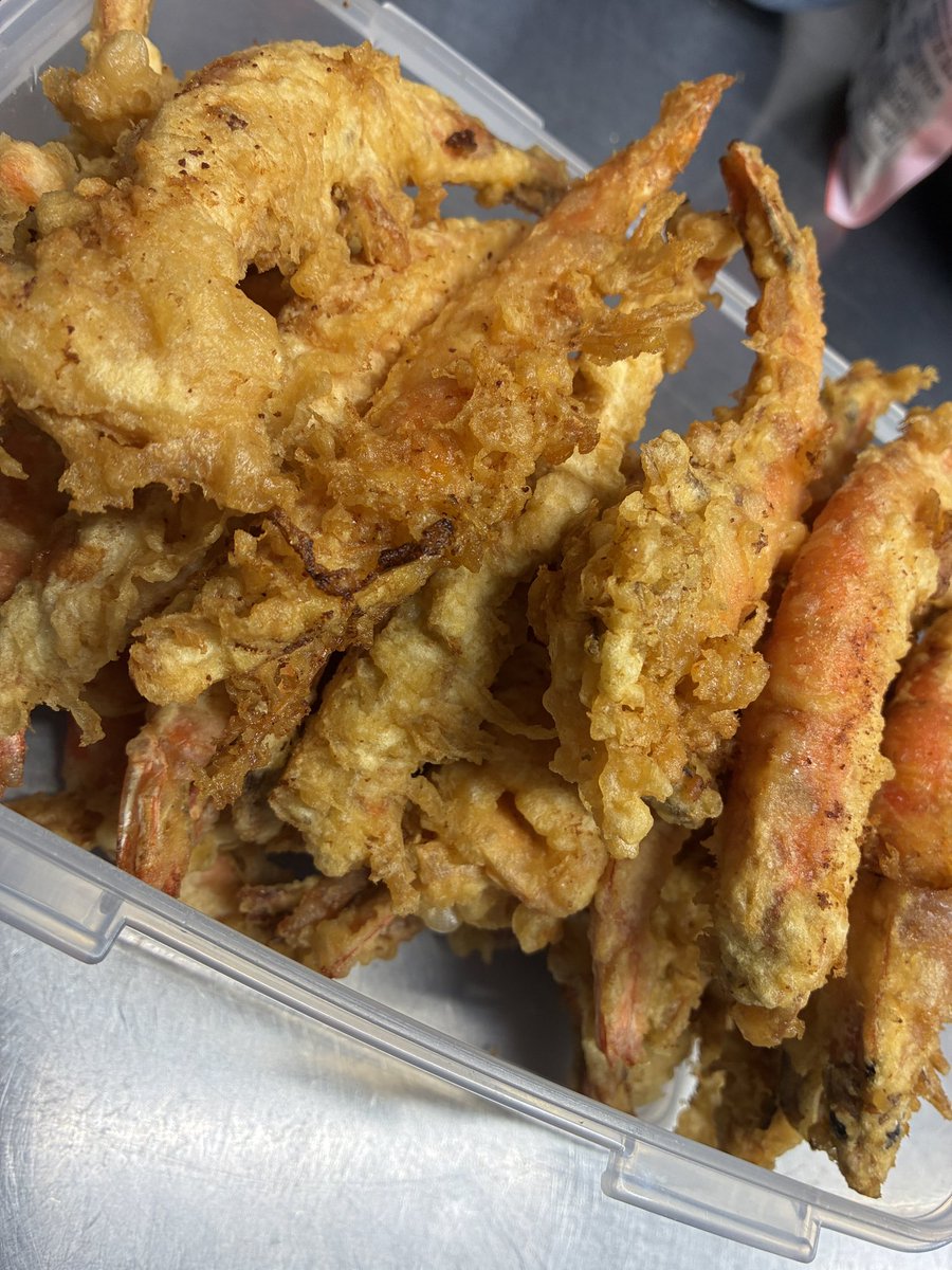 麺や旬香 獨協大学前 アルバイトパート募集中 tweet media