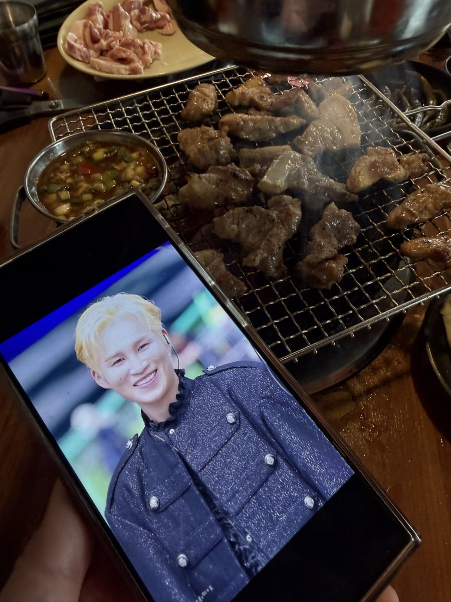 이따희따요 𖥔 ࣪ ᥫ᭡ tweet media