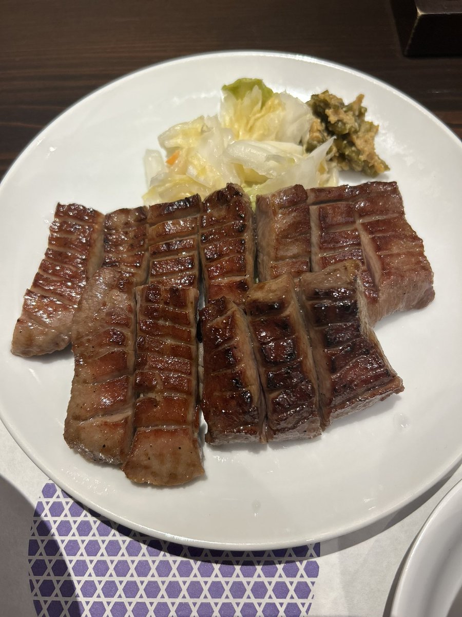 ジェイケイ tweet media