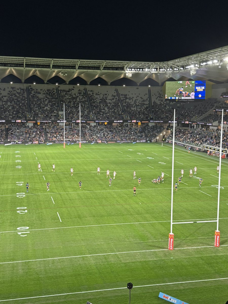HeyReneeRyan's tweet photo. Let’s go @TheParraEels https://t.co/JNh8bAqhDi
