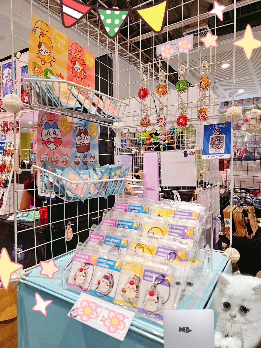 bbunbuns's tweet photo. Forgot to post! My smol booth for ozine summer fest ⛱️✨️☀️ https://t.co/O1PbHJHw8u