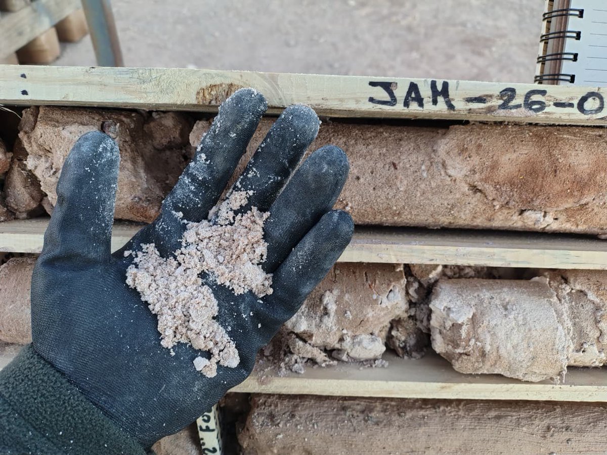 PataLithium's tweet photo. ASX:PL3 We are off to the races - great porosity (as usual) - 44 - 59m:  Fine light brown to whitish  sands within a silty-sand matrix. Predominantly unconsolidated, locally semi-consolidated. Fine parallel lamination observed in semi-consolidated intervals. Presence of dispersed mafic minerals (black and reddish) and very coarse sand-sized pumice fragments. Interpreted as reworked volcaniclastic sediments. High visual porosity. No HCl reaction no carbonates! 

Great pics of core - hopefully full of lithium!