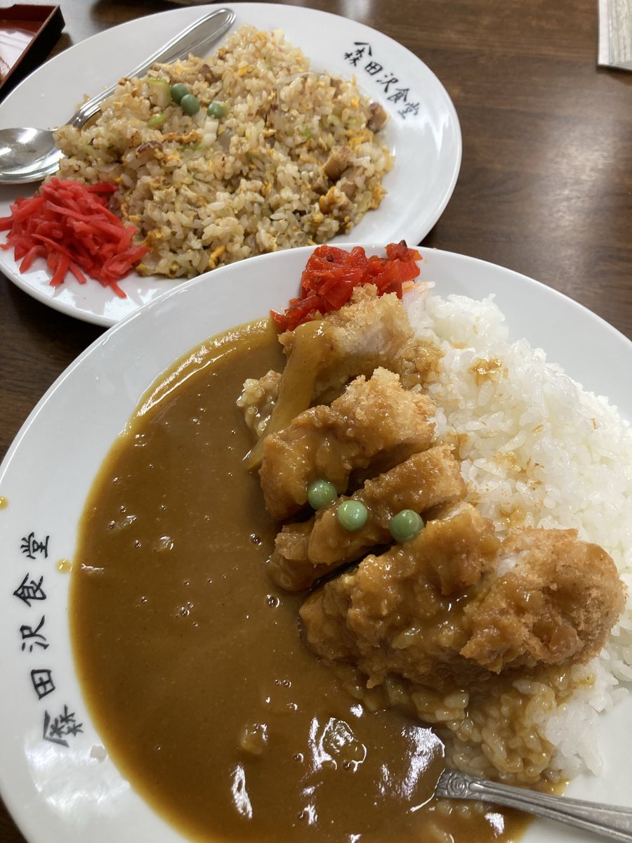 としのん tweet media