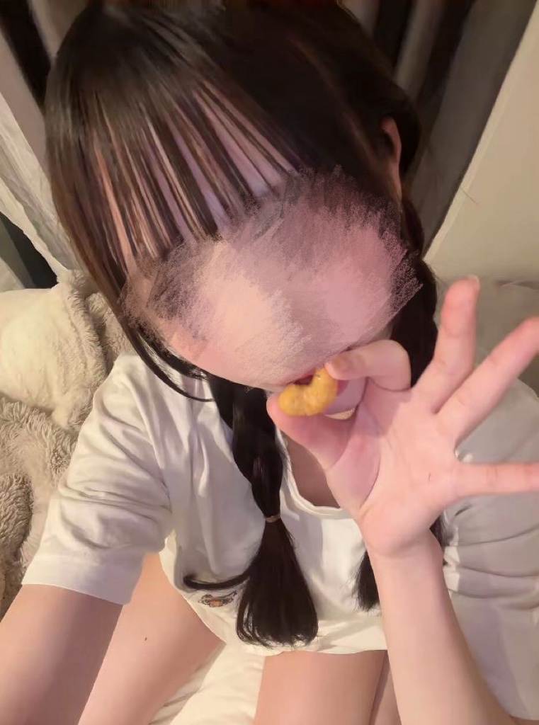 ゅぃ tweet media