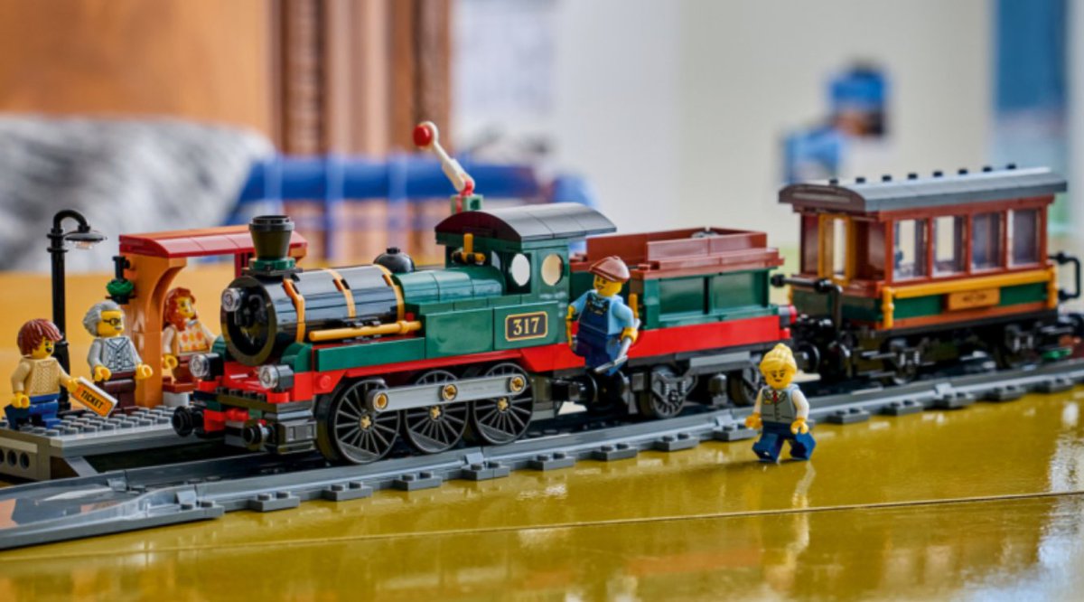 BrickFanatics's tweet image. This summer’s first batch of LEGO City sets includes more construction models, two new trains and a Power Miners-themed roller coaster.

brickfanatics.com/lego-city-summ…

#LEGO #City #LEGOCity