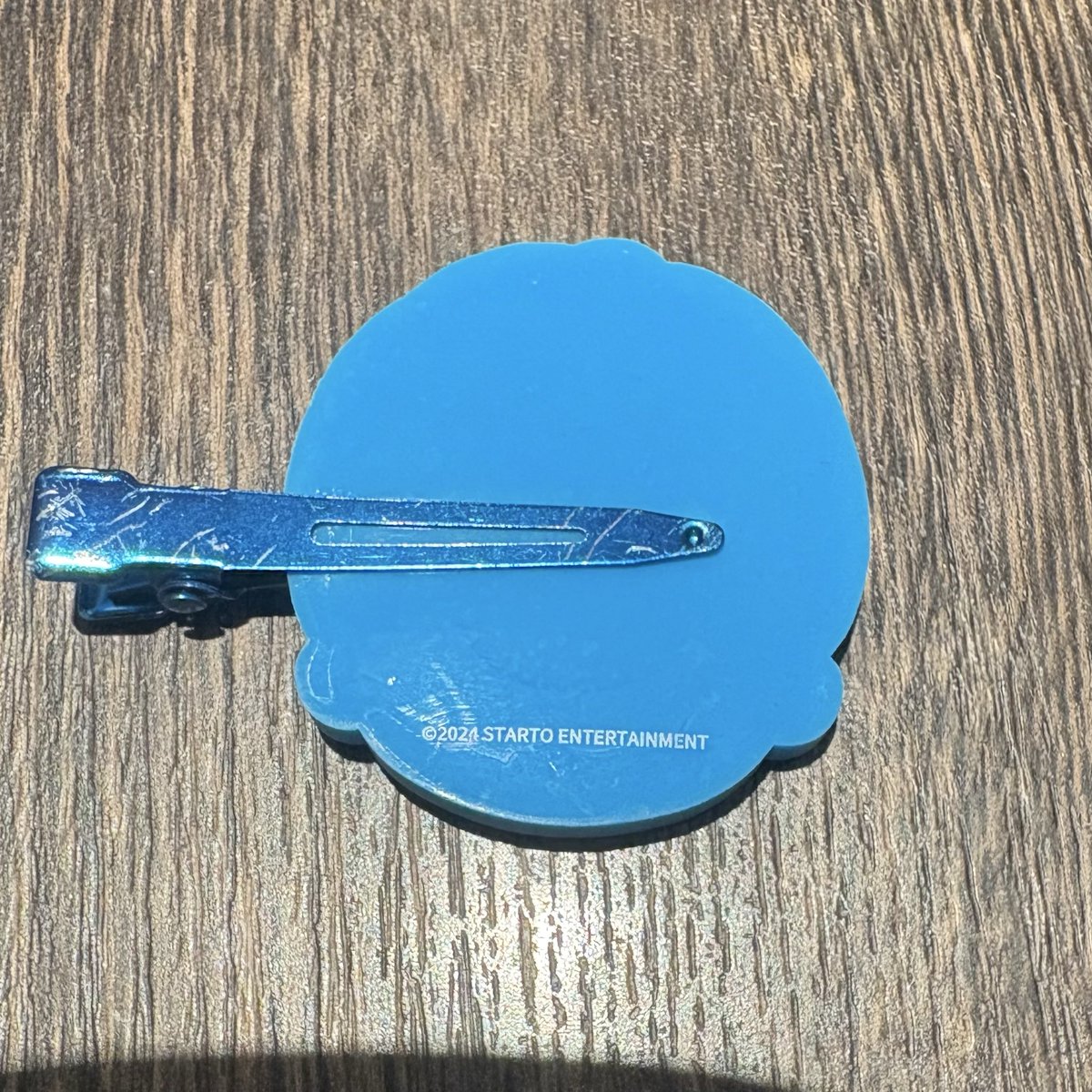 本日の一音一生に来られてるEIGHTERの方で、やすくんの前髪クリップを落とされた方いませんか？💦
横アリ近くの道路で拾いました。お心当たりのある方いましたらDM頂けると🙇‍♀️
 #安田章大
 #SUPER_EIGHT
 #The_ONE