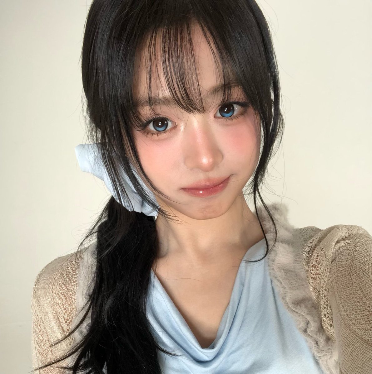 Ahyeon daily tweet media