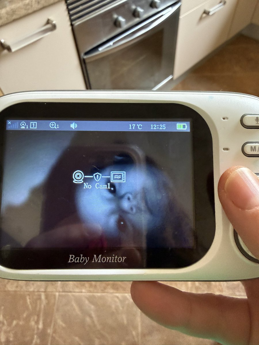 бісова ковінька tweet media