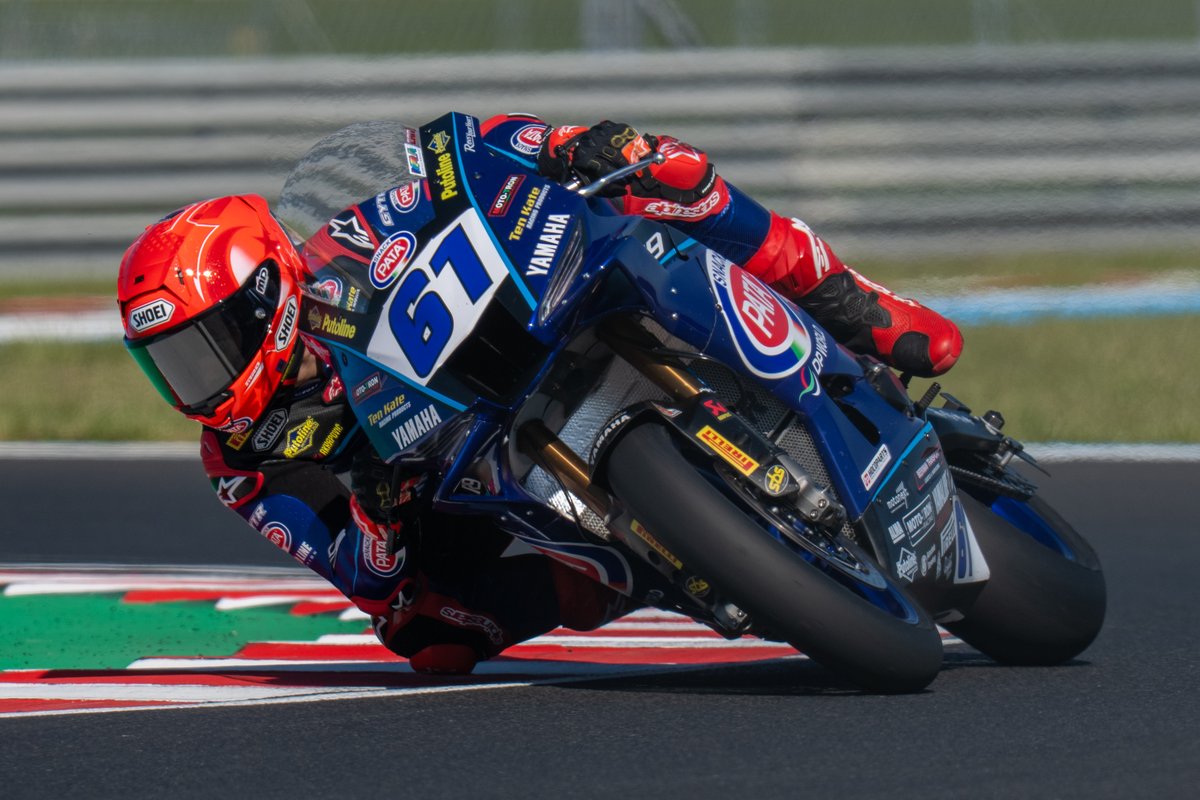 Pata Yamaha Ten Kate Racing tweet media