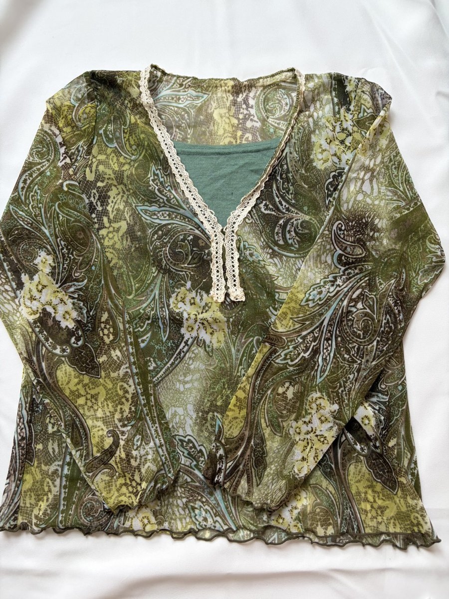 mmuu2mi's tweet photo. อก 34 ยาว 21
ราคา 39 บาท
#ส่งต่อเสื้อผ้า #ส่งต่อเสื้อผ้ามือสอง #โล๊ะตู้ #ส่งต่อ #โล๊ะตู้เสื้อผ้า #เสื้อมือสองสภาพดี https://t.co/P0ETlh40Bu