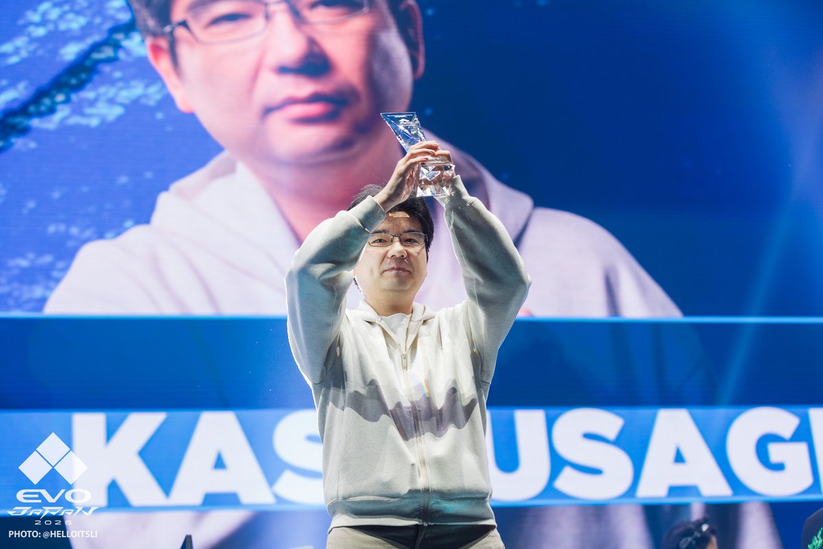Evo tweet media