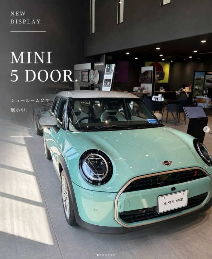 GlanzMini's tweet image. 【#MINI幕張】
「あ、思ってたより全然いい…🥺🌊」 
実物を見た瞬間に呟いてしまう、オーシャンウェーブグリーンの5ドア。 
ベージュの内装との相性が驚くほど上品なんです✨ 
GWも休まず営業中！
写真じゃ伝わらないこの質感をぜひ体感して🌿 

#MINI #ミニクーパー #愛車 #GW