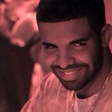 Praiseinterests's tweet image. Fri-end
Girlfri-end
Boyfri-end
Bestfri-end
Drake.

Everything comes to an end, but Drake is forever