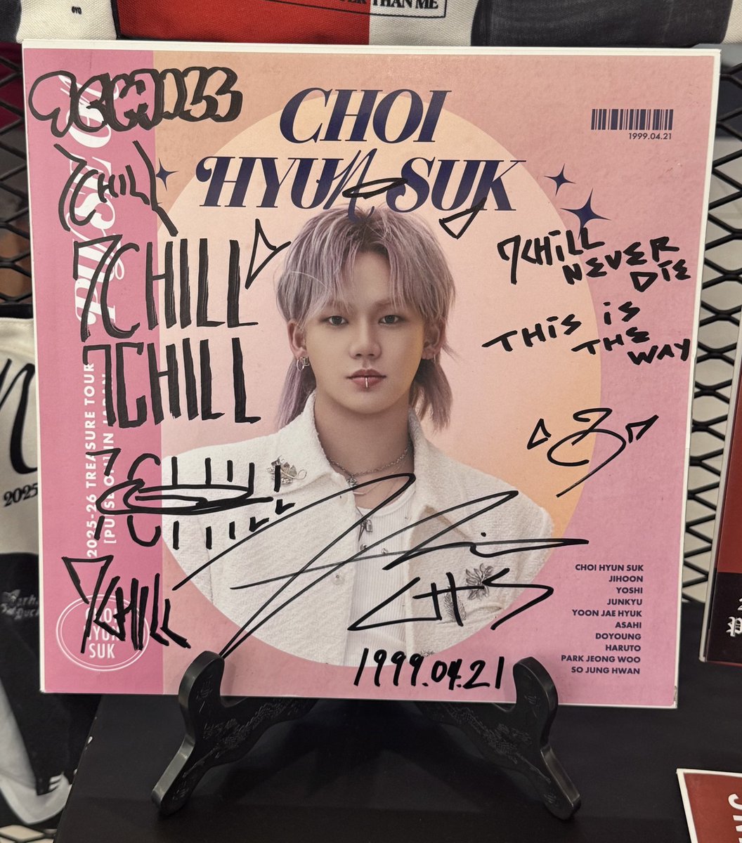 CHS7chillCutiee's tweet photo. 7CHILL NEVER DIE ❤️💎✨

@treasuremembers 
#CHOIHYUNSUK 
#TREASURE #PULSE_ON #PULSE_ON_POPUP_MANILA
#트레저 #MallOfAsia #PULSE_ON_POPUP_PH https://t.co/QxK63yGB6m