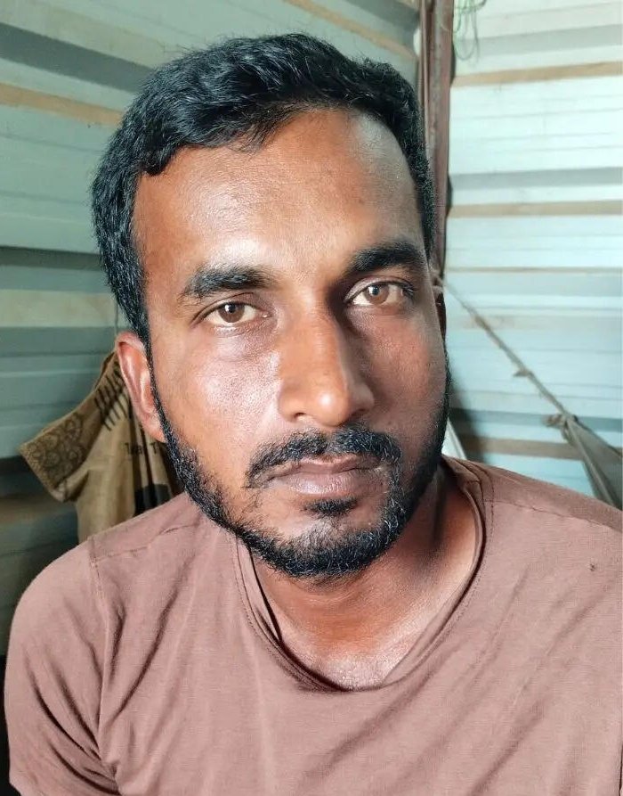 azizkavish's tweet image. Ramzan... We Salute You

In the Bargi Dam tragedy in Jabalpur, "Ramzan" saved the lives of four people.

Construction work was underway just a short distance from the spot at the Bargi Dam where the cruise accident occurred. Laborers engaged in the bridge construction project
