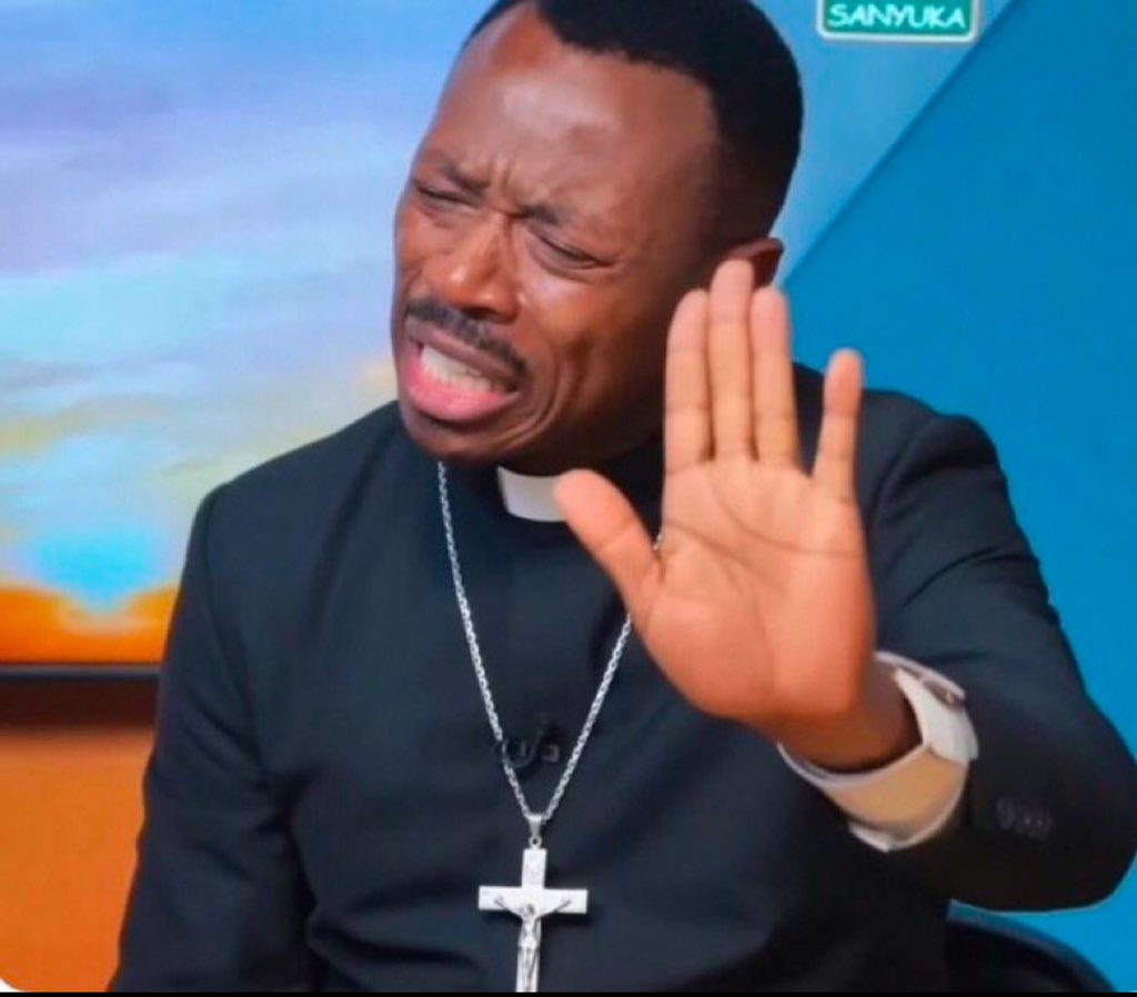 Acholi goddd tweet media