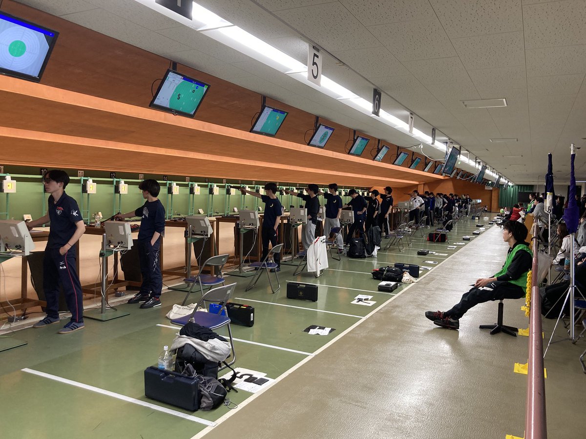 nari3104's tweet photo. 西日本学生選手権in能勢
春の段階で関西支部だけでAPが男女合わせて36名！
ピストルの関西の面目躍如。
新一年生もレベルが高い！
国際大会経験豊富な先輩達が引っ張って、さらにレベルアップしてくれるでしょう。 https://t.co/z2dIt29rDY