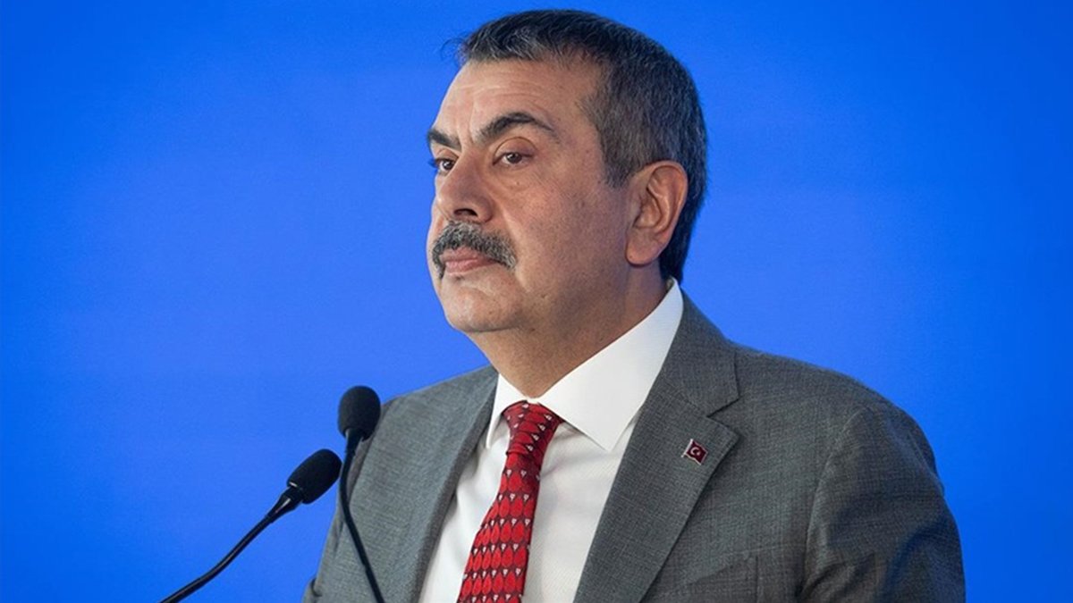Cumhuriyet tweet media