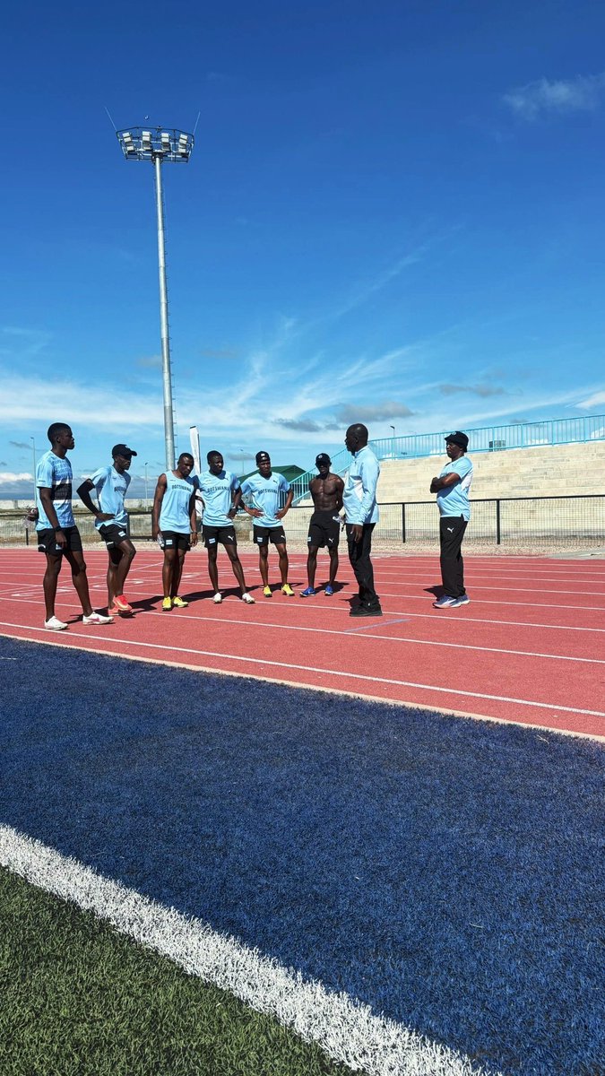 LeeEppie_'s tweet photo. Time for another dance 🇧🇼🙏🏿
#Teambotswana🇧🇼
#Debswanaworldrelays https://t.co/HRi3bpfWZ1