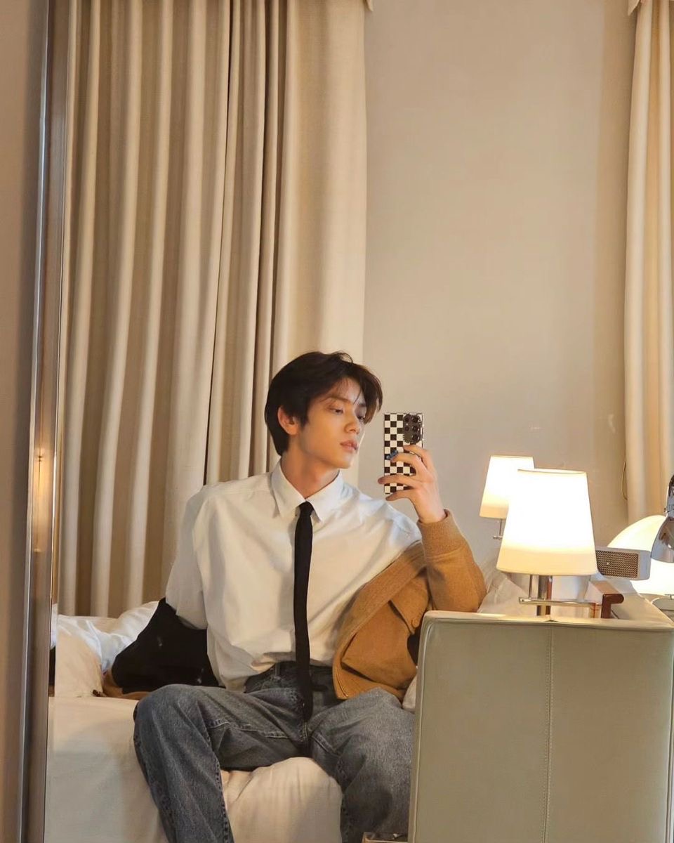 hourly soobin tweet media