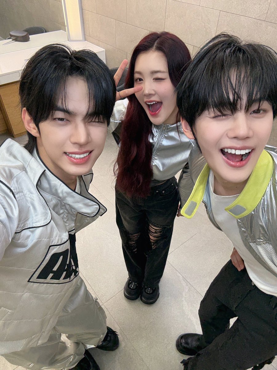 티코 tweet media