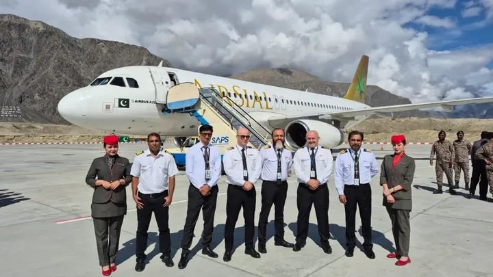 GBTourism_'s tweet photo. Alhamdulillah! AirSial completes its proving flight to the stunning Skardu Valley.
The beautiful valleys are calling — and we’re ready to answer.
#AirSial #PakistanKiParwaaz #PakistanTourism
#Gilgitbaltistantourism
Courtney; Facebook page @airsial https://t.co/gKwZggmz3h