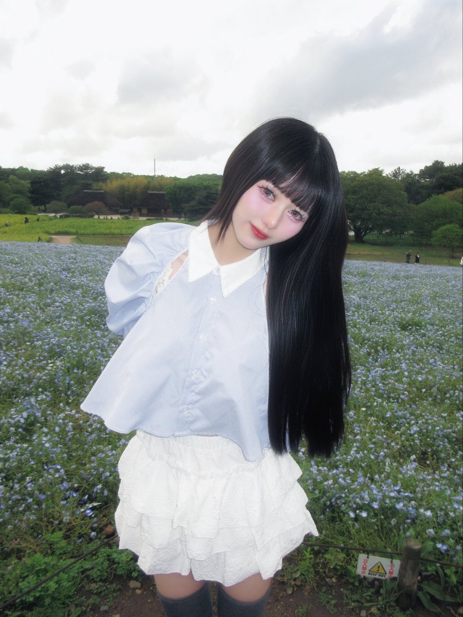 白咲りこ。 tweet media