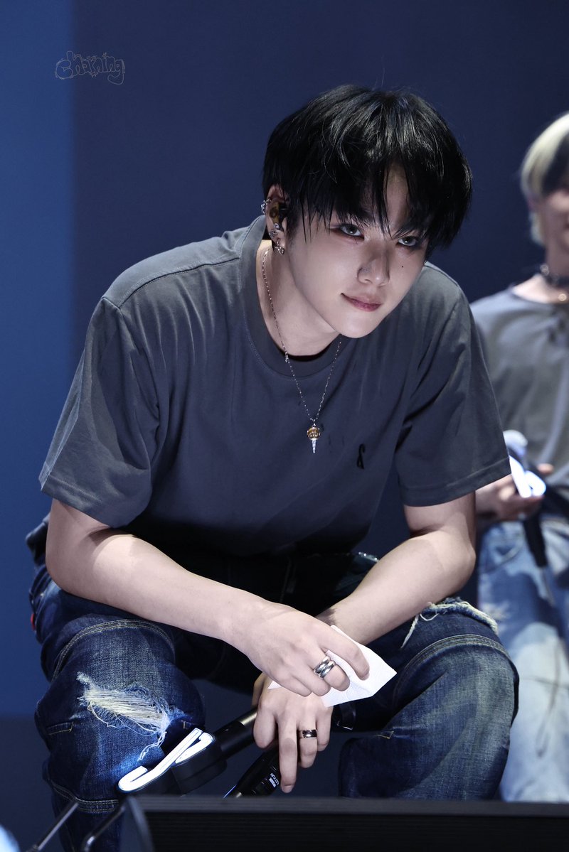 차닝ning🎀 tweet media
