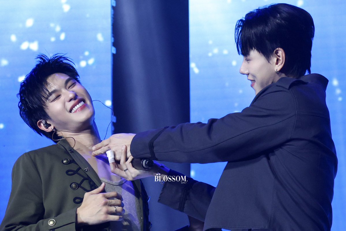 หลิง𝐁𝐥𝐨𝐬𝐬𝐨𝐦♥ tweet media