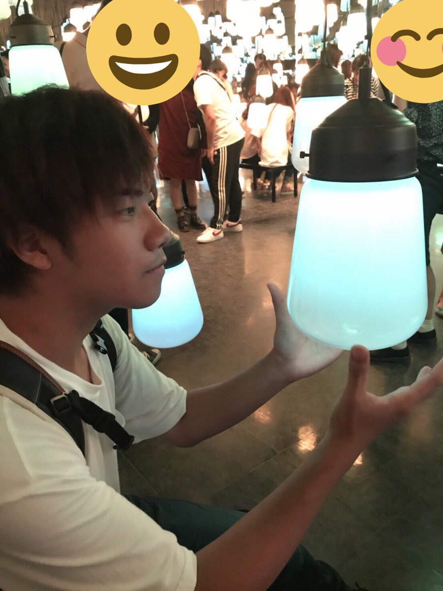 ehimeGms's tweet photo. 18歳僕と26歳僕 https://t.co/JZCgHS4H3r