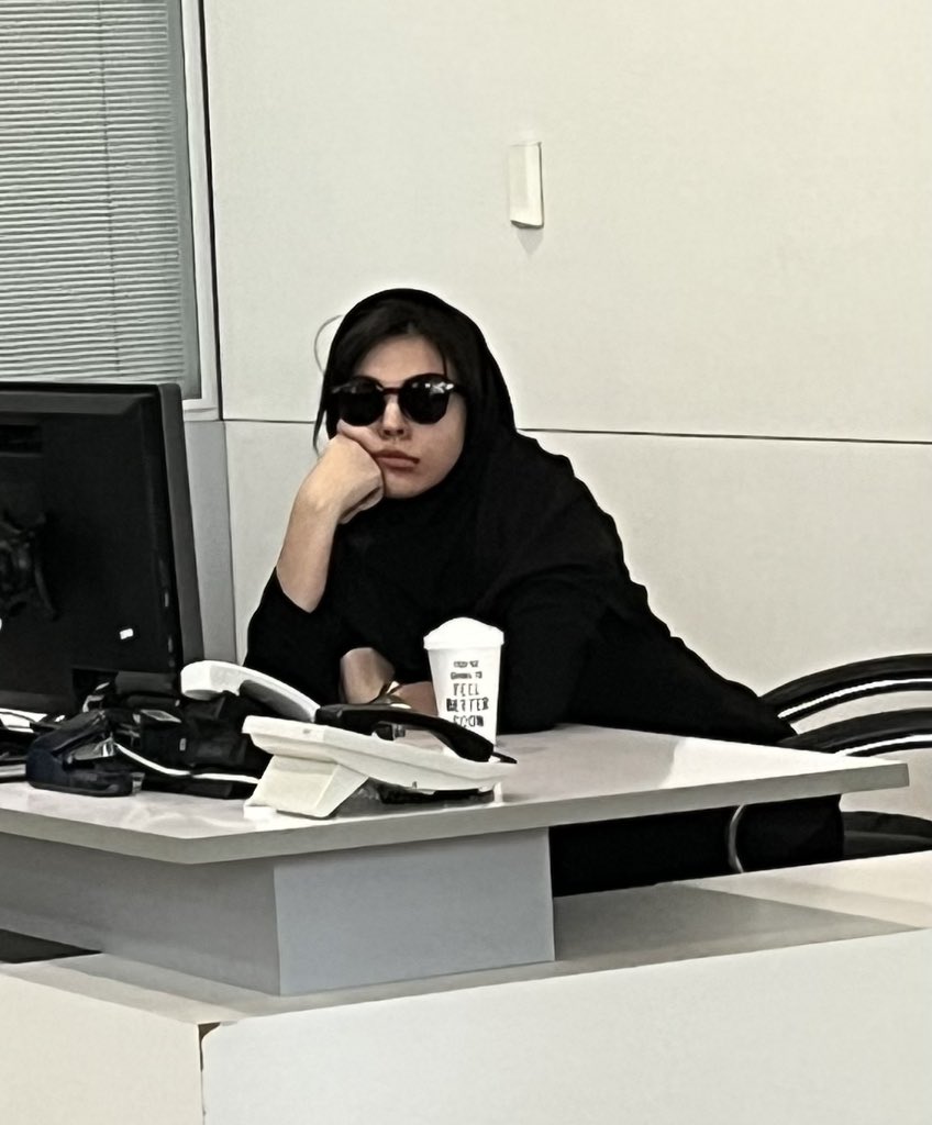 شينره tweet media