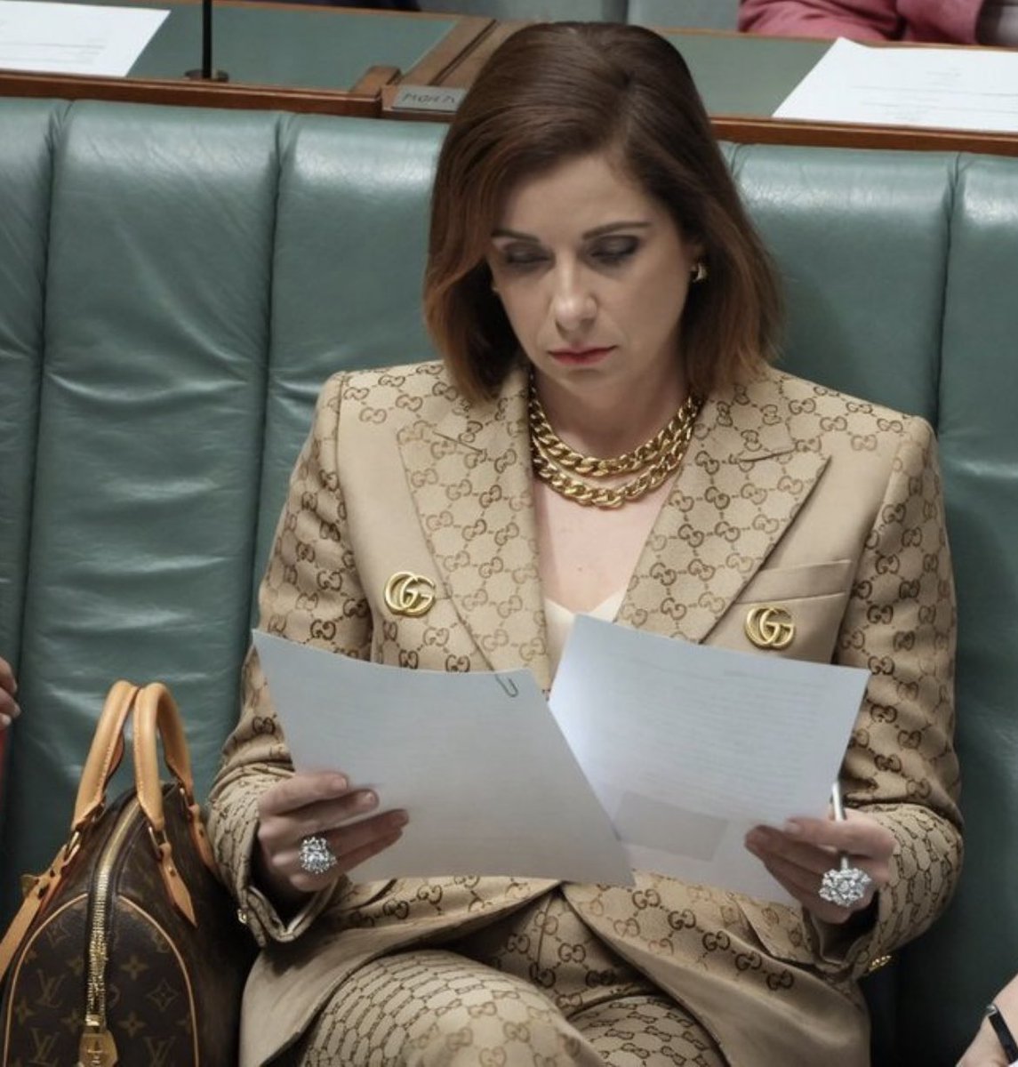 Have a fk’n go at this!!
This was parliament a few weeks ago, Anika Wells on just an average Tuesday, but check the outfit 😮
You’re looking at $50 grand - minimum!

But she needed to bill us for her kids to fly to Threadbo?

We are being played, so fk’n hard…